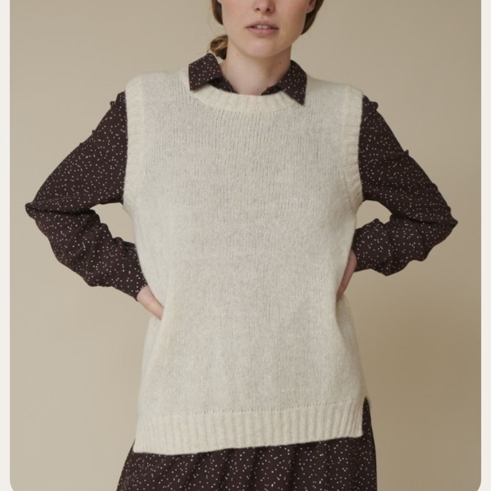 New philosophy Knit Pullover Sweater Vest Knit Top Women's Size Large oversized